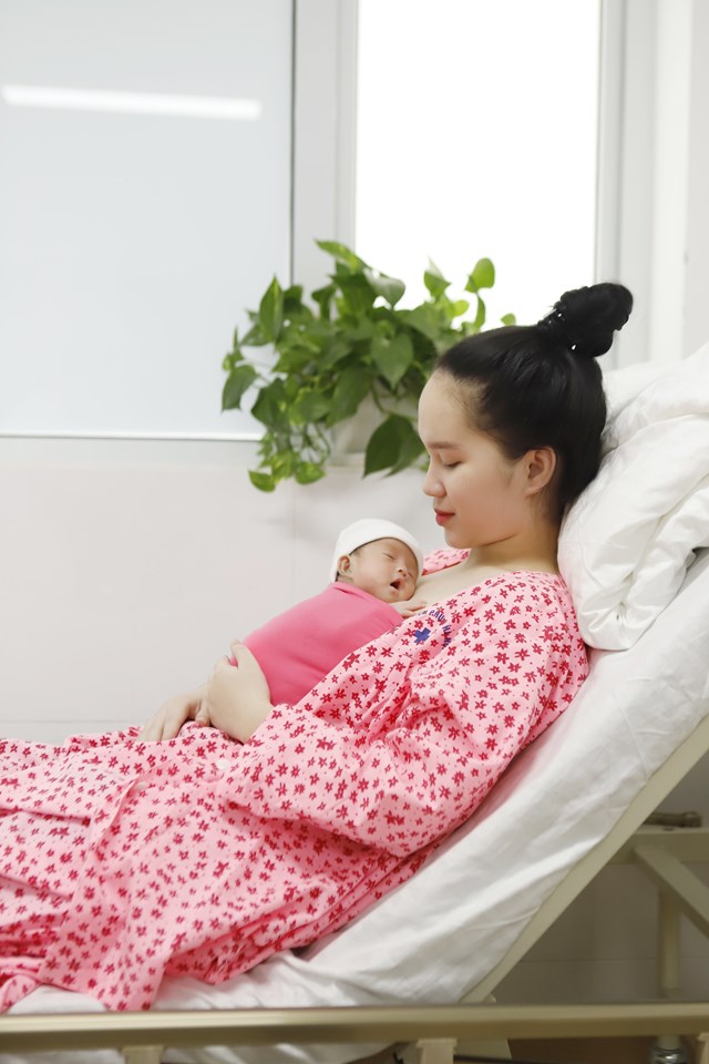 Chăm sóc kangaroo là gì? tất tần tật về phương pháp chăm sóc trẻ sơ sinh