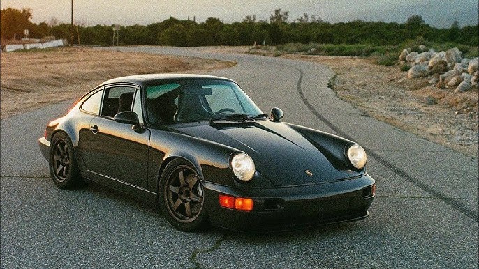 Khám phá bài hát